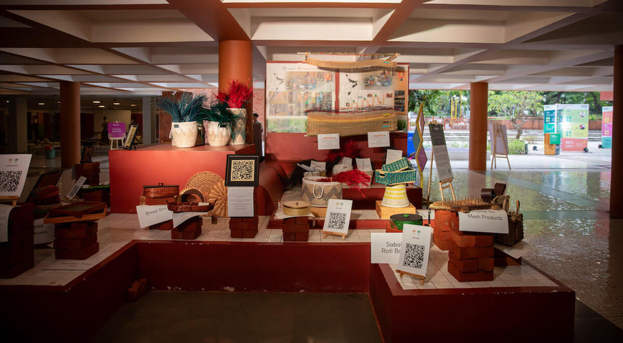 media gallery